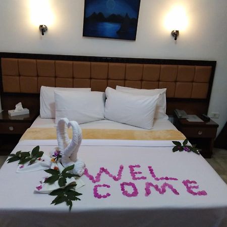 Dolphin Hotel El Qoseir Экстерьер фото