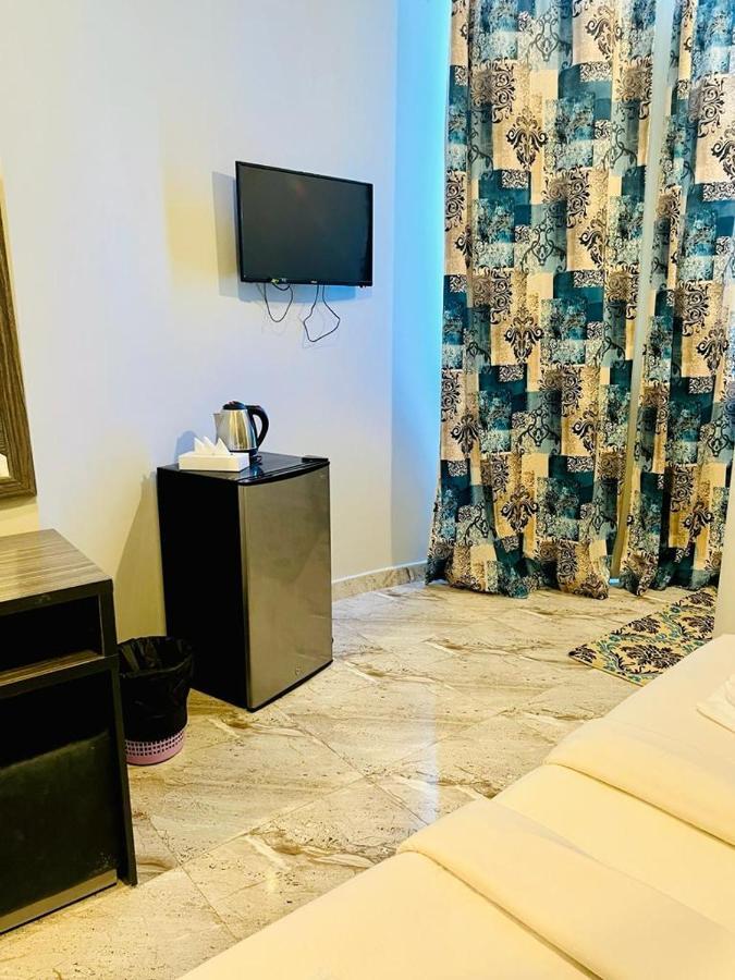 Dolphin Hotel El Qoseir Экстерьер фото