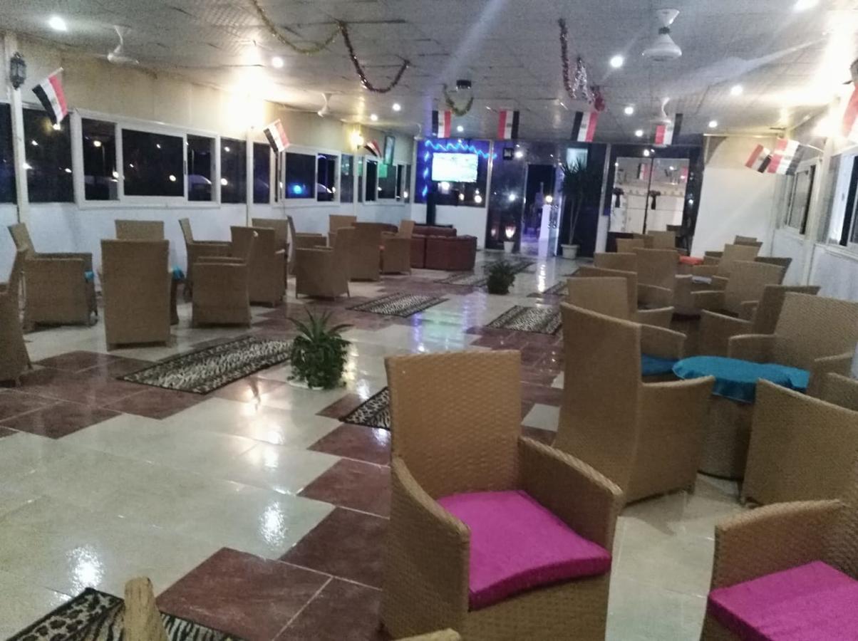 Dolphin Hotel El Qoseir Экстерьер фото